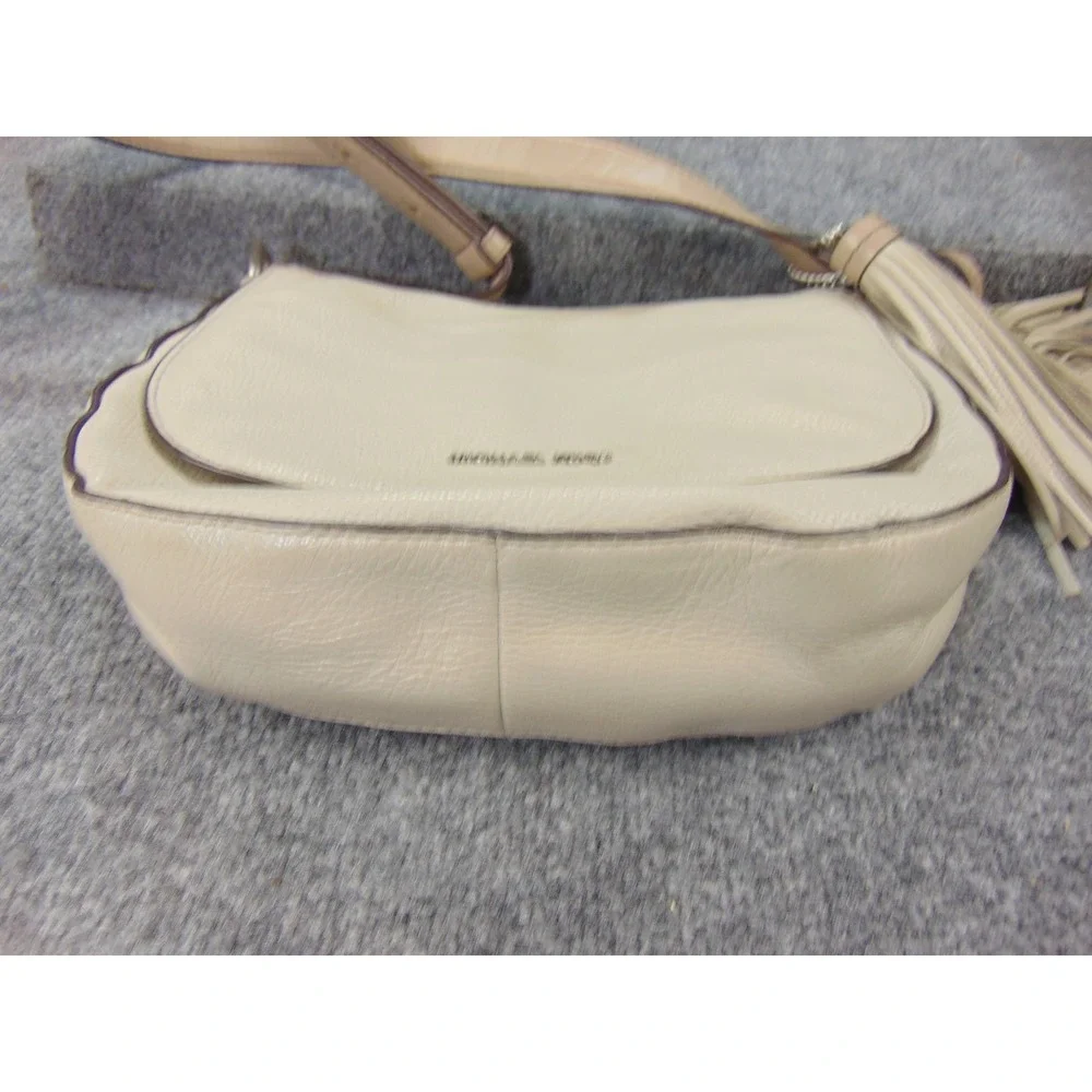 Michael Kors Bedford Flap Crossbody Bag Beige Pebbled Leather 30T6TE2M3L‎ Tassel